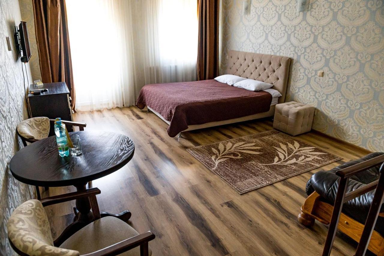 Guest House Shale Vinnytsia Exterior photo