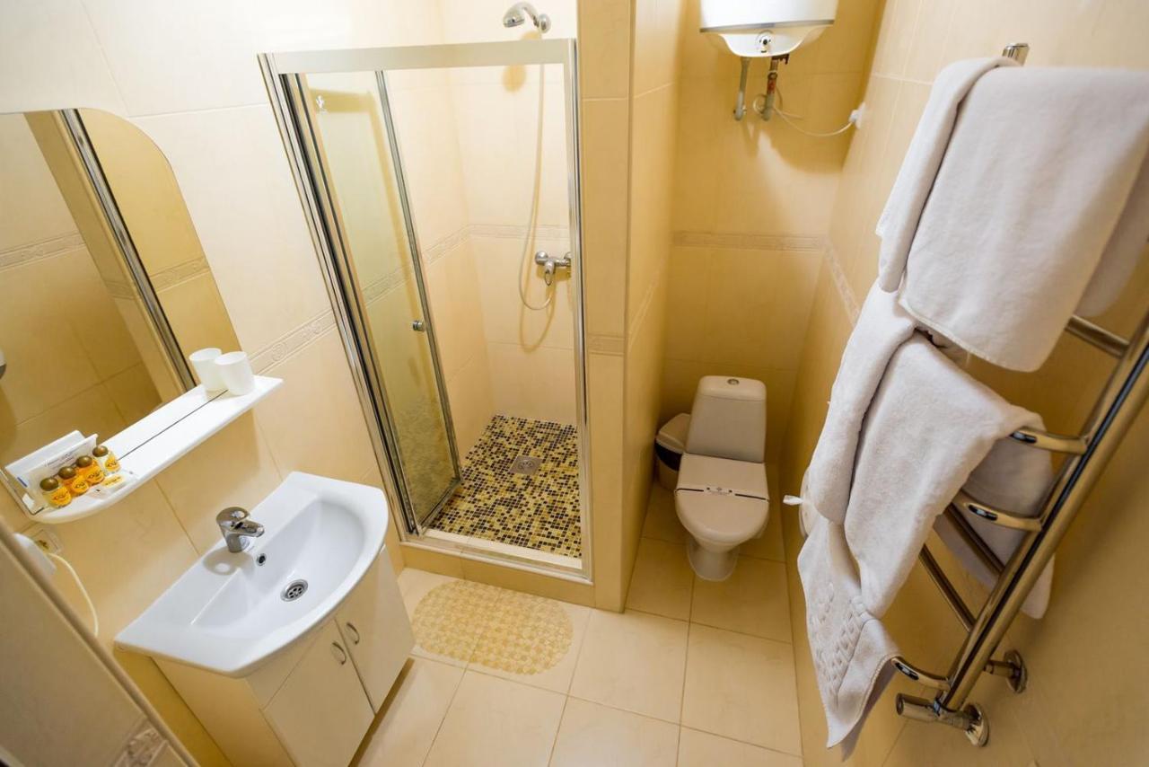 Guest House Shale Vinnytsia Exterior photo